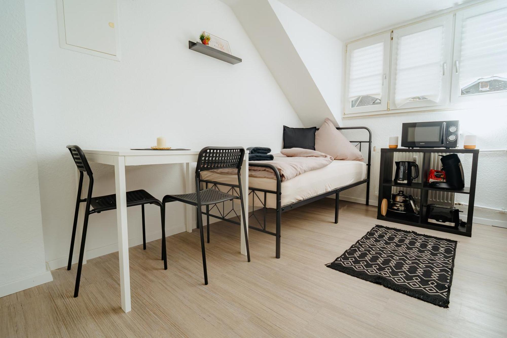 Appartements Am Alten Loehrtor โคเบลนซ์ ภายนอก รูปภาพ